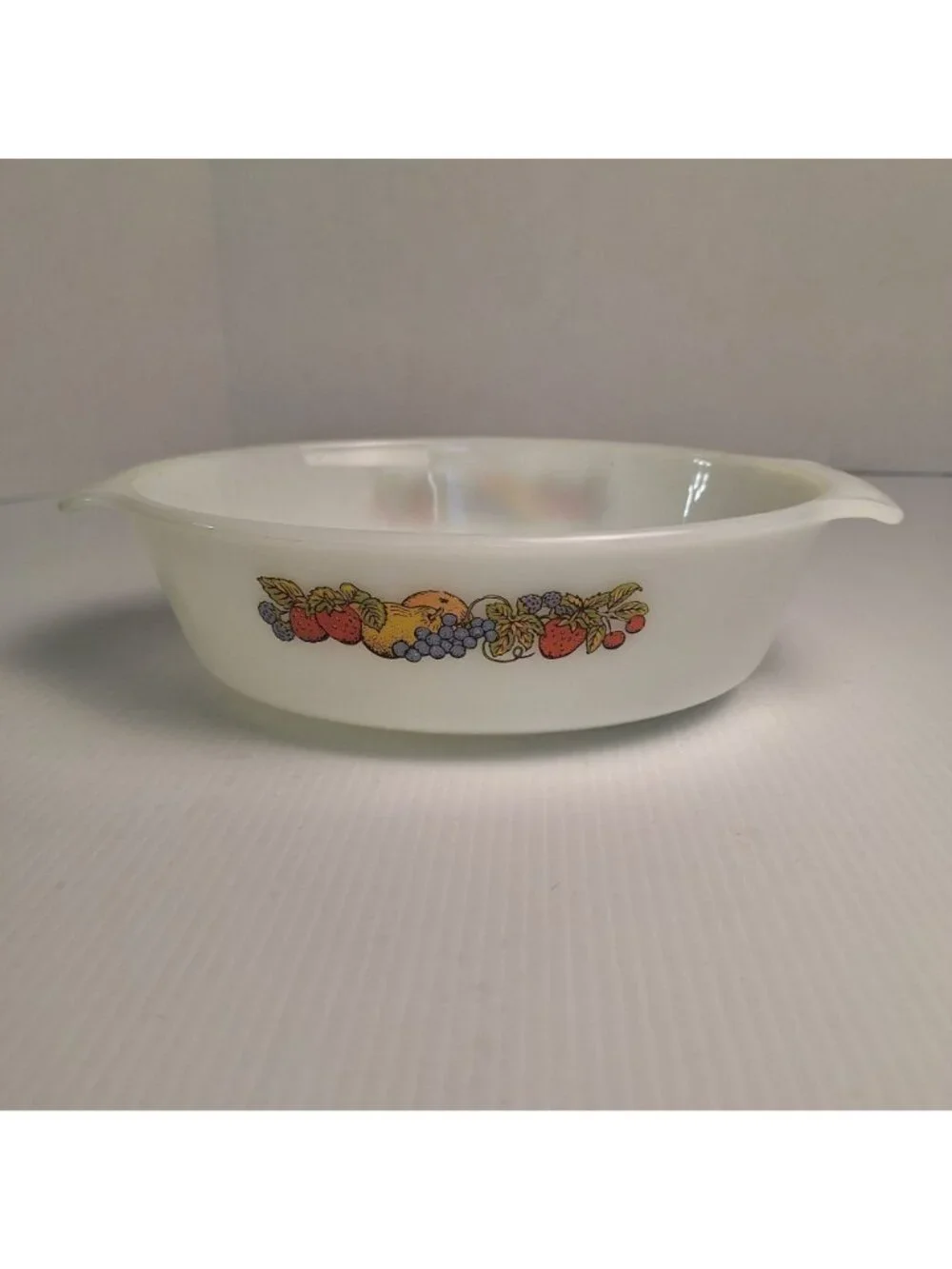 ANCHOR HOCKING FIRE KING OVEN PROOF 1.5 QUART CASSEROLE/VEGATABLE SERVING BOWL